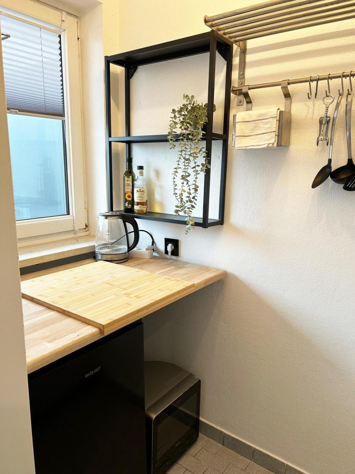 Furnished U6 Harras Apartment Munich